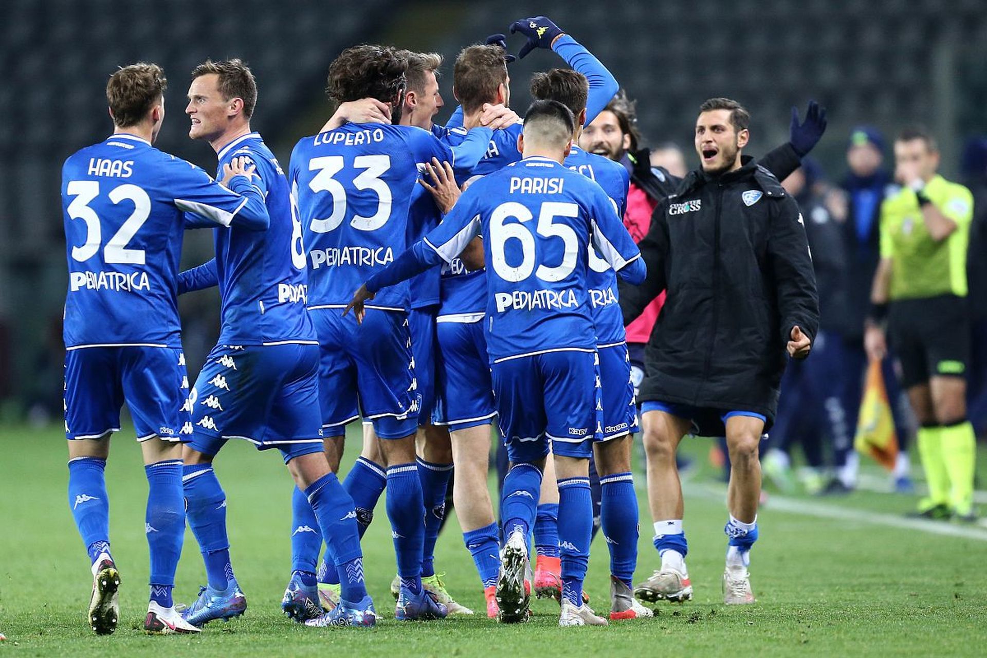 地采取自救 地采取自救